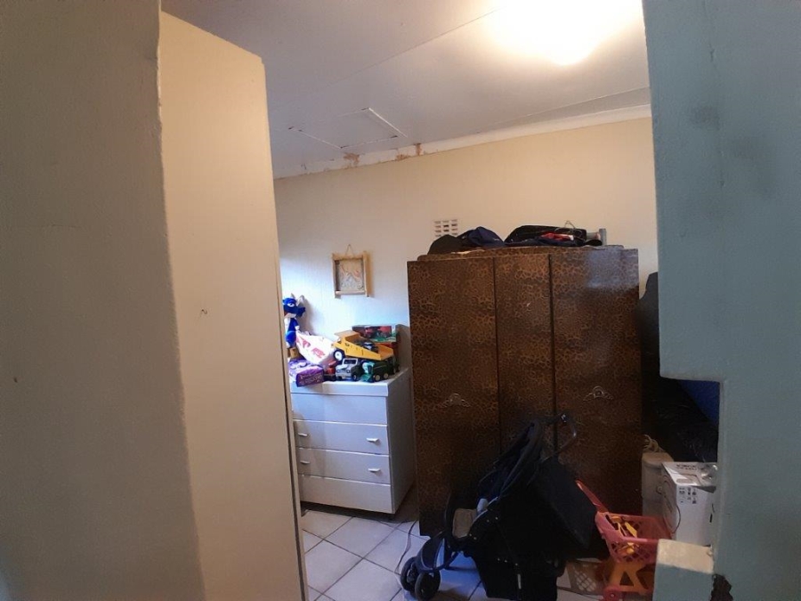 5 Bedroom Property for Sale in Geelhoutpark North West